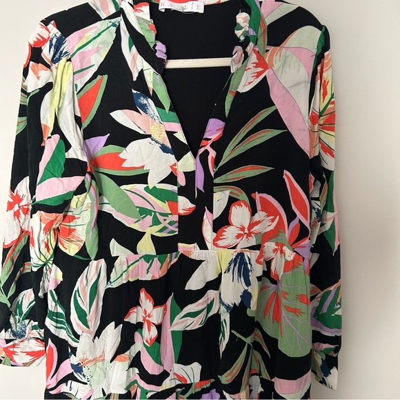 Karlie Multi Floral V-Neck Long Sleeve Tier Maxi Dress Size Large - Picture 3 of 9